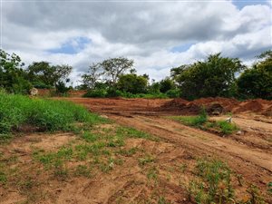 600 m² Land available in Riverside Park