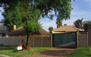 3 Bedroom House in Elandspark