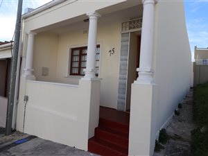 3 Bed House in Walmer Estate