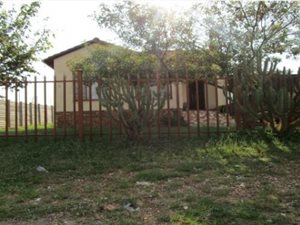 3 Bed House in Olievenhoutbosch