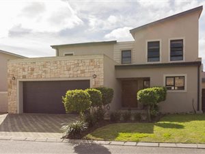 3 Bed Townhouse in Sonstraal Heights