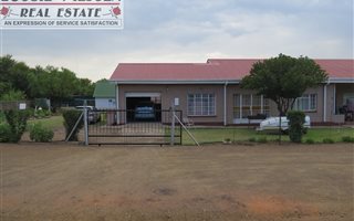 3 Bedroom House in Oranjeville