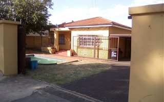 3 Bedroom House in Delville