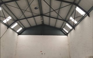 Industrial space in Killarney Gardens