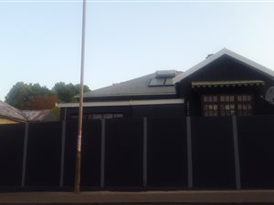 4 Bedroom House in Bellevue