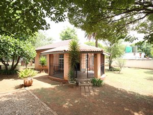 3.4 ha Farm in Steynsvlei AH