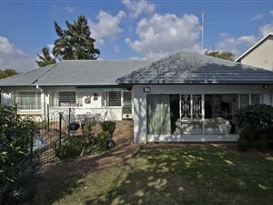 4 Bed House in Fairmount