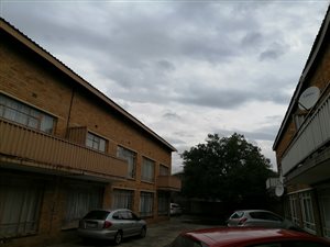 2 Bed Flat in Vereeniging Central