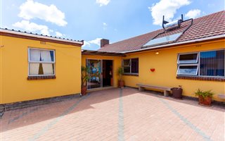 4 Bedroom House in Sanddrift