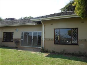 2 Bed Townhouse in Waterfall