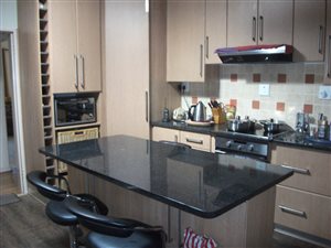 4 Bed House in Kloofsig