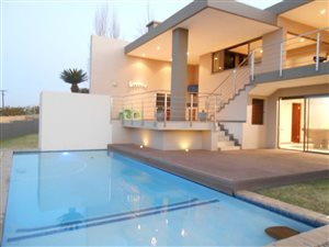 5 Bed House in Verresig Country Estate