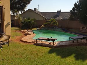 3 Bed House in Norkem Park