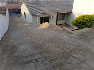 3 Bed House in Sunford