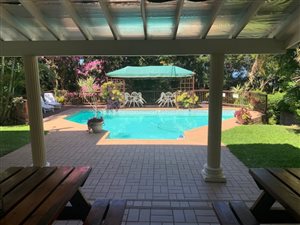 8 Bed, Bed and Breakfast in Umtentweni