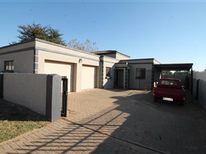 3 Bed House in Heatherview