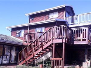 3 Bed House in Oyster Bay