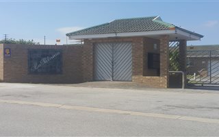 3 Bedroom Townhouse in Lorraine