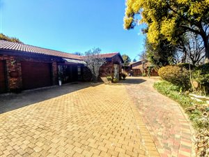 4 Bed Townhouse in Edelweiss