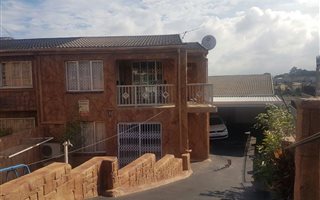 3 Bedroom Duplex in Northcroft