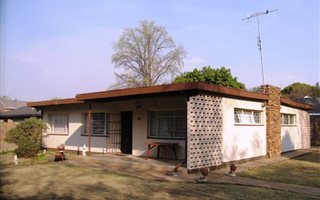 3 Bedroom House in Erasmus