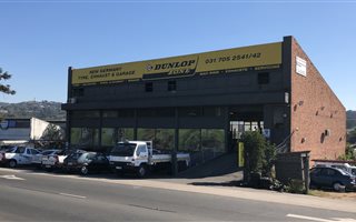 1025 m² Commercial space in New Germany