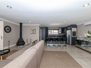 3 Bed House in Amandelsig