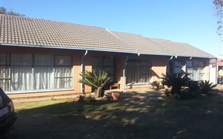 4 Bedroom House in Eastvale