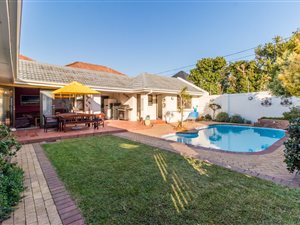 4 Bed House in Rondebosch