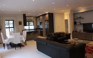 2 Bedroom Apartment in Upper Claremont