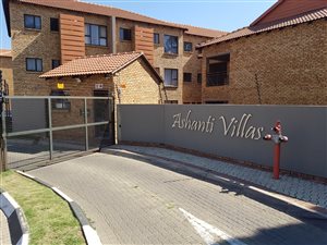 1 Bed Townhouse in Cruywagenpark