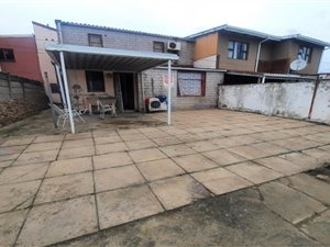 2 Bed Townhouse in Newlands West