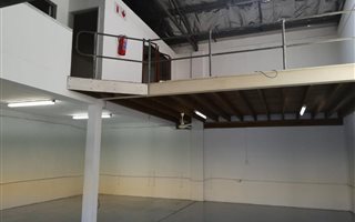 205 m² Commercial space in Springfield Park