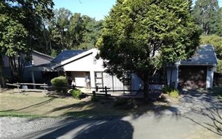 3 Bedroom House in Ashley