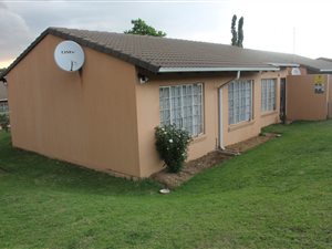 3 Bed Cluster in Country View