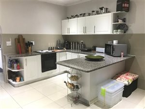 4 Bed House in Meerensee