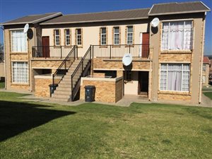 2 Bed Apartment in Laser Park