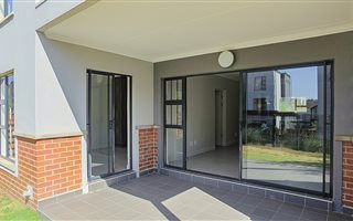 3 Bedroom Apartment in Carlswald Estate