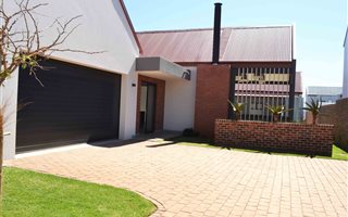 3 Bedroom House in Southdowns Estate