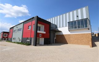 477 m² Commercial space in Lanseria and surrounds