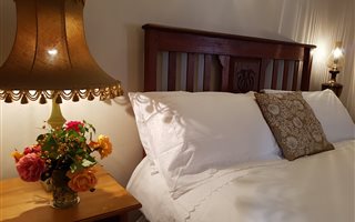 1 Bedroom Garden Cottage in Greenside East