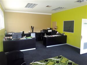 3800 m² Commercial space in Briardene