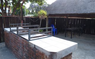 2 Bedroom Flat in Valhalla