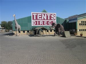 819 m² Industrial space in Rooihuiskraal