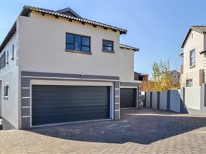 3 Bed Duet in Olympus AH