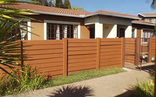 2 Bedroom Apartment in Weltevreden Park