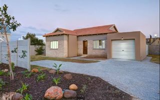 3 Bedroom House in Hansmoeskraal