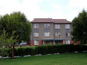 2 Bed Apartment in Lambton