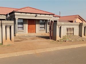 3 Bed House in Sebokeng Zone 8
