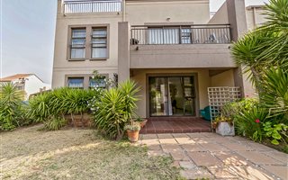 2 Bedroom Apartment in Paulshof